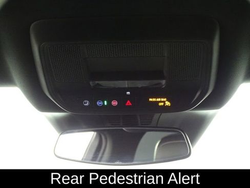 Used 2024 Chevrolet Blazer EV LT image 28