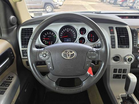 Used 2008 Toyota Sequoia Platinum AWD/4WD image 22