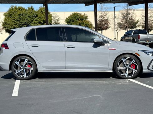 Used 2024 Volkswagen GTI SE image 3