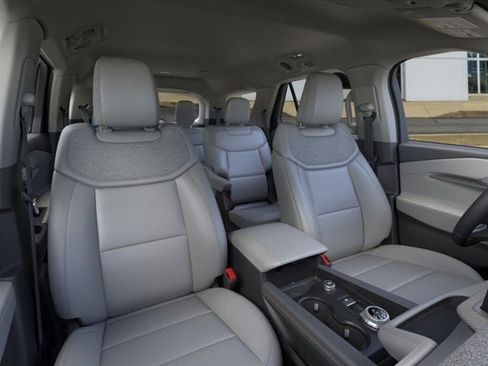 New 2026 Ford Explorer Active w/ Active Comfort Package image 56