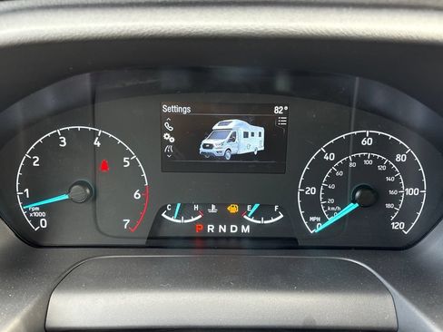 Certified 2024 Ford Transit 350 RWD image 21