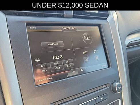 Used 2016 Ford Fusion SE w/ Equipment Group 202A FWD image 26