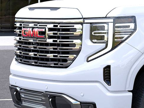 New 2026 GMC Sierra 1500 Denali w/ Denali Reserve Package image 13