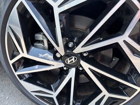 New 2024 Hyundai Ioniq 6 Limited image 29