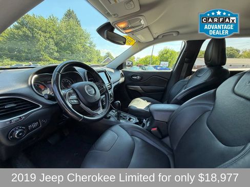 Used 2019 Jeep Cherokee Limited AWD/4WD image 13