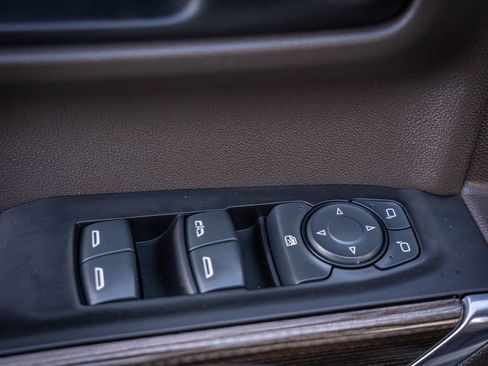 Used 2020 Chevrolet Silverado 1500 LT w/ Trailering Package image 15