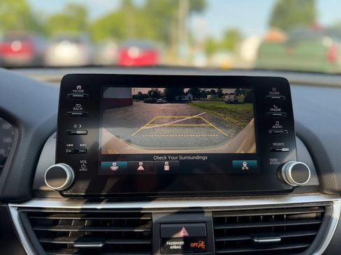 Used 2018 Honda Accord EX-L image 19