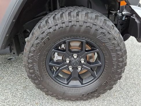 Certified 2025 Jeep Wrangler Unlimited Sport AWD/4WD image 8