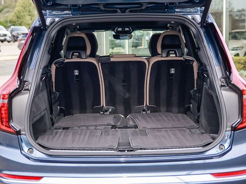 Certified 2025 Volvo XC90 B5 Plus image 31