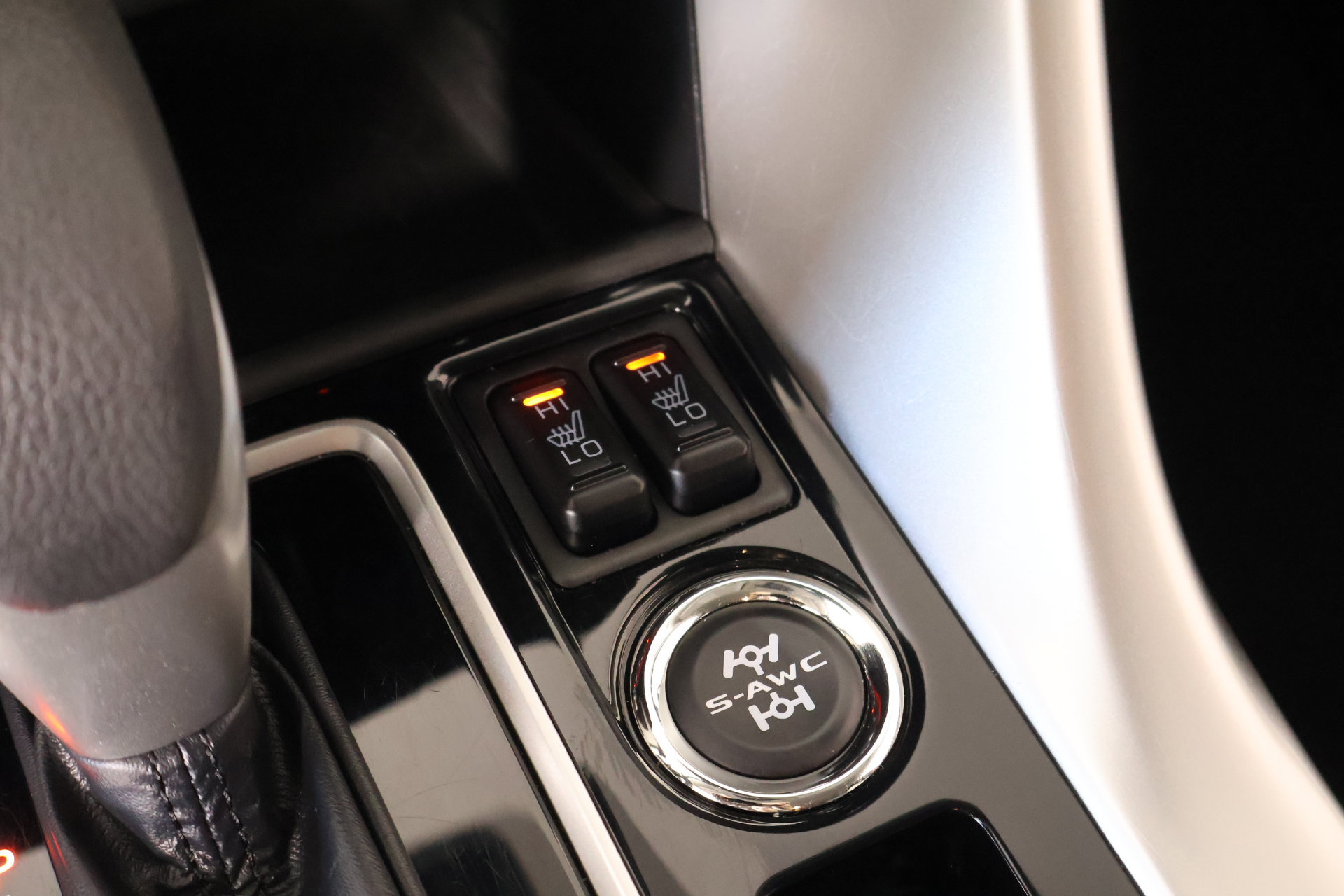 Used 2023 Mitsubishi Eclipse Cross SE AWD/4WD image 7