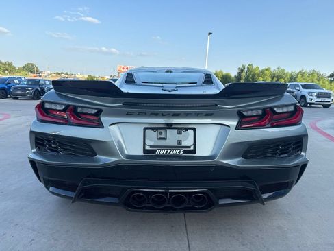 Used 2023 Chevrolet Corvette Z06 w/ Stealth Interior Trim Package RWD image 4