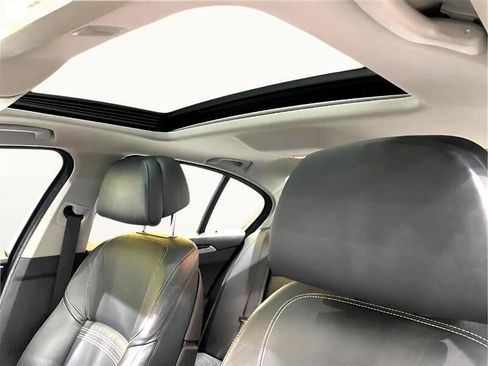 Used 2016 BMW 535i xDrive Sedan image 21