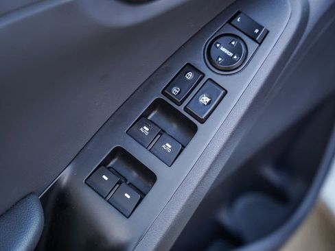 Used 2019 Hyundai Ioniq Limited w/ Ultimate Package 02 image 19