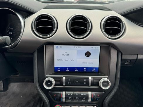 Used 2020 Ford Mustang GT Premium image 28