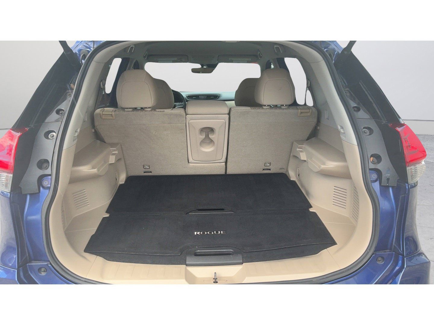 Used 2019 Nissan Rogue SV FWD image 38