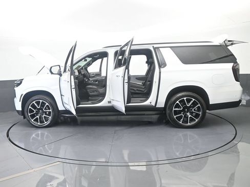 Used 2026 Chevrolet Suburban RST w/ Comfort Package RWD image 84