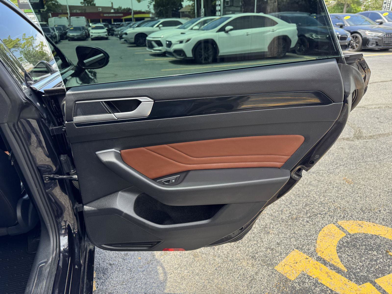 Used 2021 Volkswagen Arteon SEL w/ Luggage Net & Mats Package FWD image 40