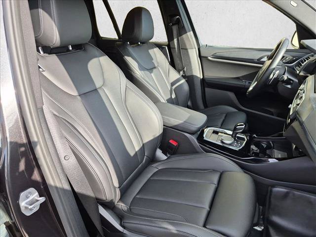 Certified 2024 BMW X3 sDrive30i w/ Convenience Package RWD image 21