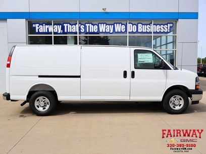 New 2025 Chevrolet Express 3500 Extended w/ Driver Convenience Package
