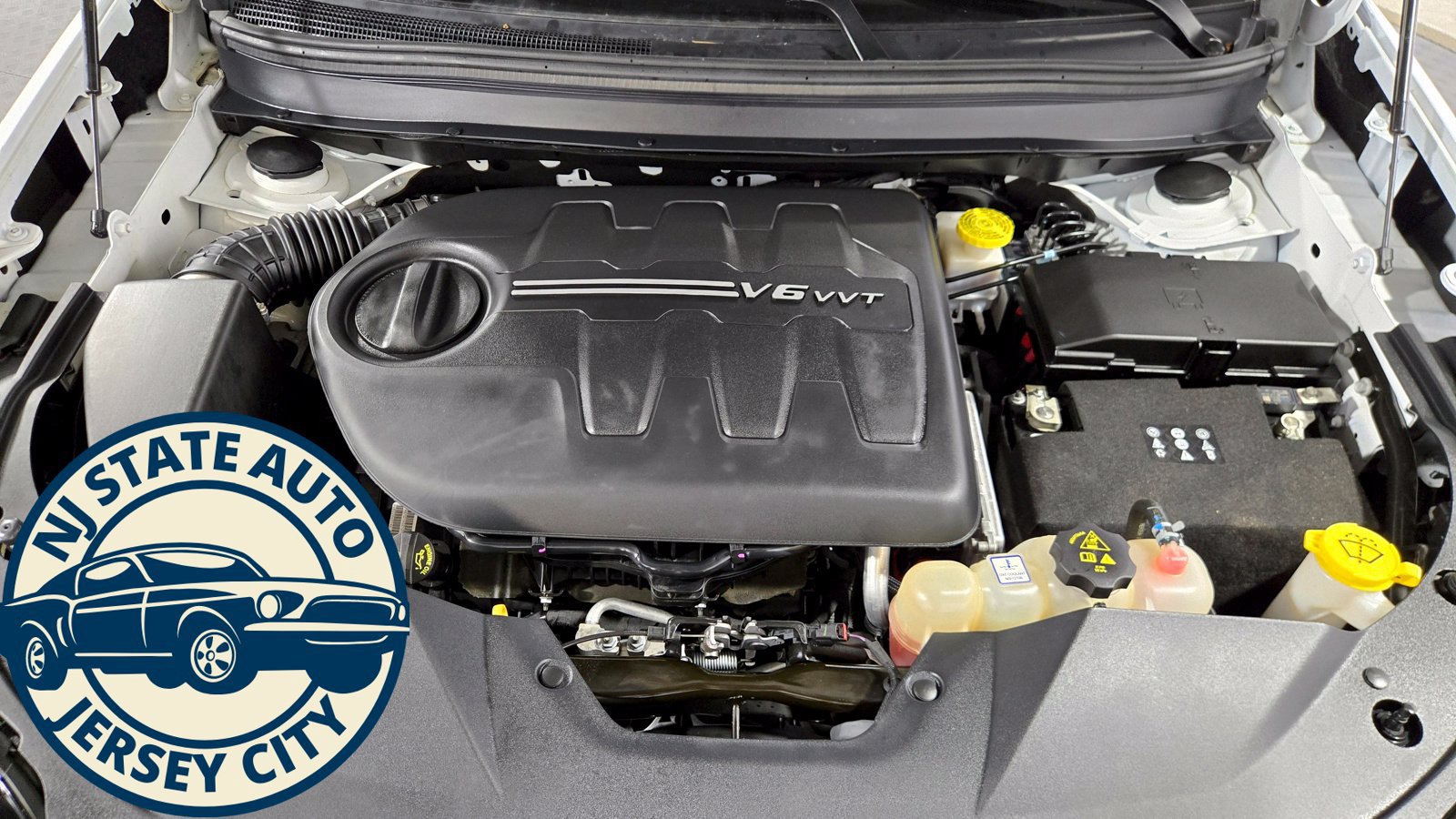 Used 2022 Jeep Cherokee Limited AWD/4WD image 38