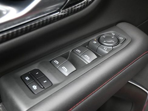 Used 2022 Chevrolet Tahoe RST w/ Sport Performance Package RWD image 14