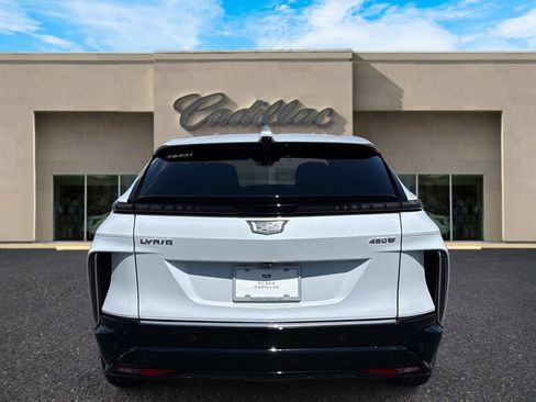 New 2026 Cadillac Lyriq Luxury RWD image 4