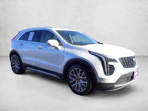 Used 2019 Cadillac XT4 Premium Luxury image 6