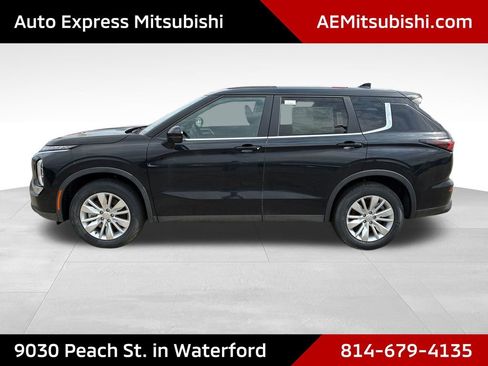 New 2026 Mitsubishi Outlander ES AWD/4WD image 4
