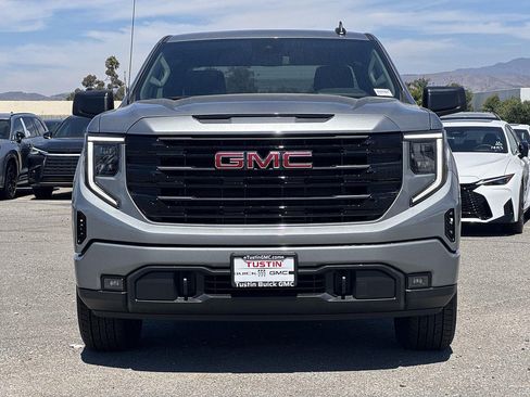 New 2026 GMC Sierra 1500 Elevation AWD/4WD image 2
