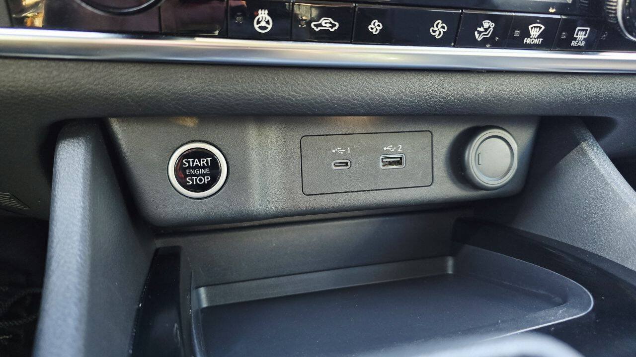 Used 2021 Nissan Rogue S AWD/4WD image 19