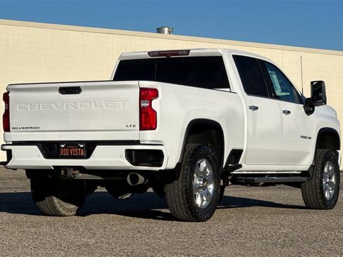 Certified 2021 Chevrolet Silverado 2500 LTZ w/ Z71 Chrome Sport Edition image 4