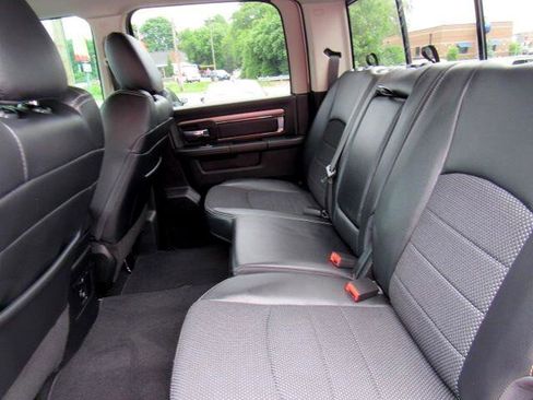 Used 2018 RAM 1500 Sport image 17