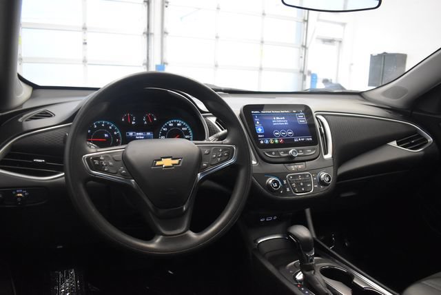 Used 2024 Chevrolet Malibu LT FWD image 23