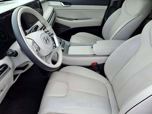 Certified 2023 Hyundai Palisade Calligraphy image 12