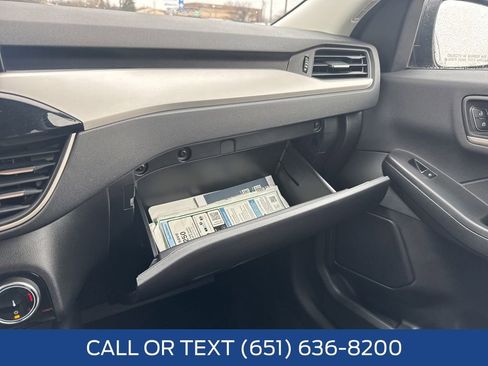 Used 2022 Ford Escape SE w/ Cold Weather Package image 16