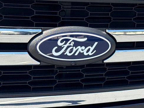 Used 2025 Ford F150 Lariat AWD/4WD image 8