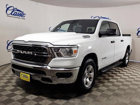 Used 2023 RAM 1500 Big Horn AWD/4WD image 6