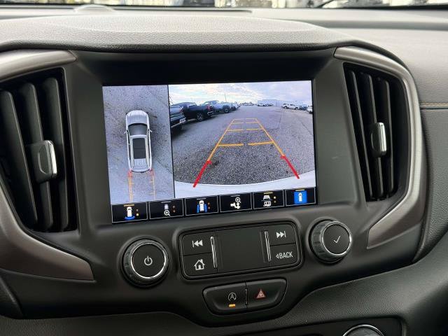 Used 2022 GMC Terrain AT4 w/ Tech Package AWD/4WD image 27