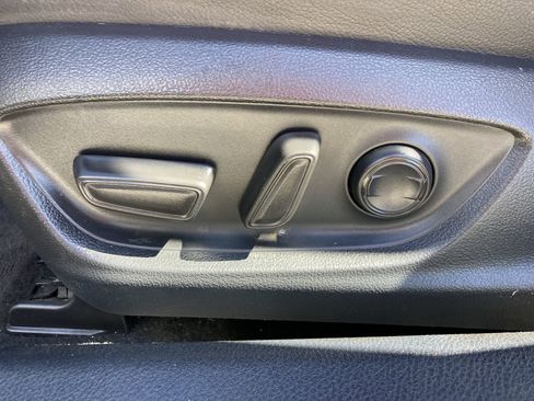 Used 2023 Toyota Camry SE w/ Convenience Package image 14