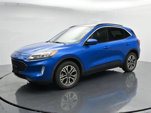Used 2020 Ford Escape SEL AWD/4WD image 4