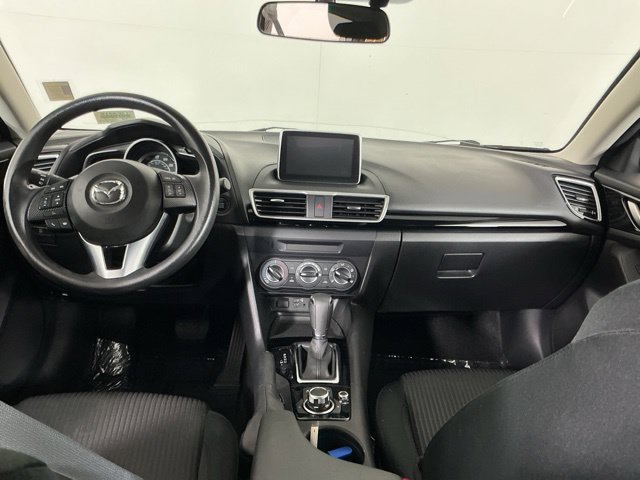 Used 2016 MAZDA MAZDA3 i Sport w/ Preferred Equipment Package FWD image 23