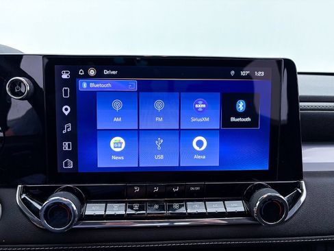 Used 2024 Chevrolet Colorado LT w/ LT Convenience Package RWD image 20