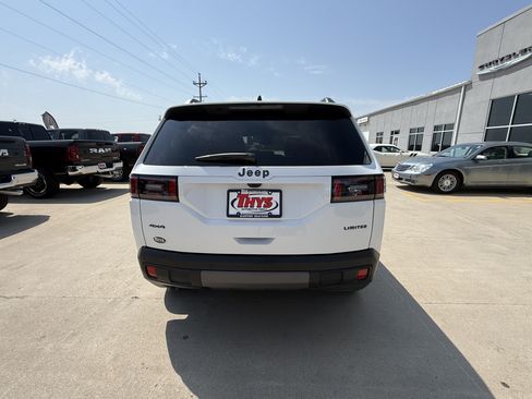 Used 2026 Jeep Cherokee Limited AWD/4WD image 40