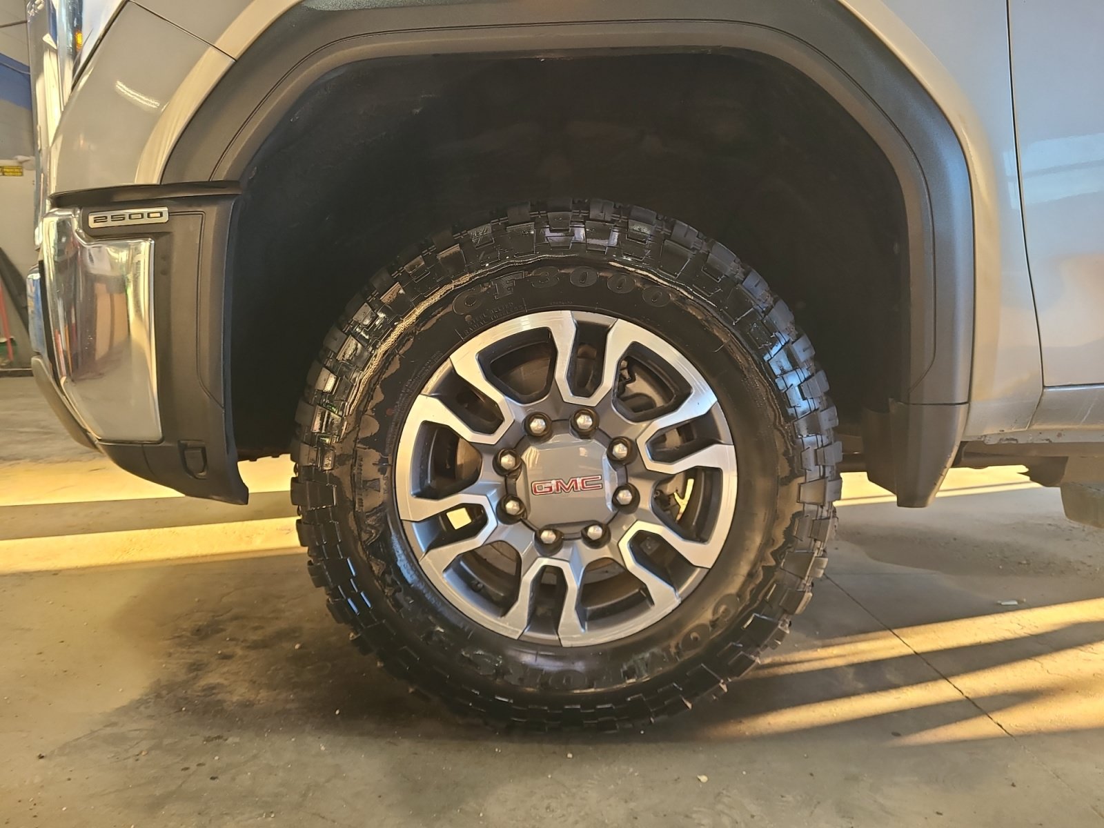 Used 2024 GMC Sierra 2500 SLE AWD/4WD image 26