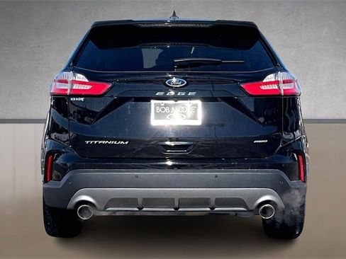 Used 2024 Ford Edge Titanium image 4