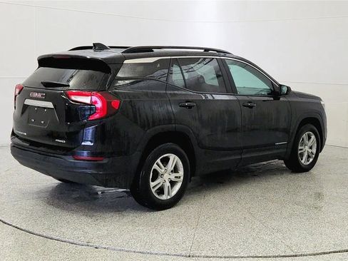 Used 2022 GMC Terrain SLE w/ Driver Convenience Package AWD/4WD image 7