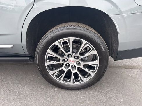 Used 2026 GMC Yukon Denali w/ Sun & Power Step Package image 25