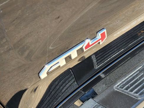 Used 2020 GMC Sierra 1500 AT4 w/ AT4 Premium Package AWD/4WD image 12