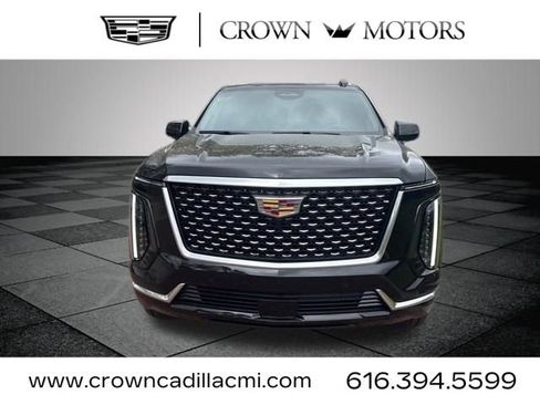 New 2026 Cadillac Escalade ESV Luxury w/ LPO, Radiant Package AWD/4WD image 2