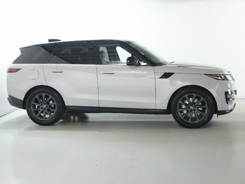 Certified 2024 Land Rover Range Rover Sport SE AWD/4WD image 10